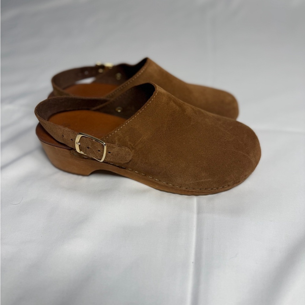 Anthropologie Classic Suede Clogs, size 37.  Small spot on toe area-see picture.